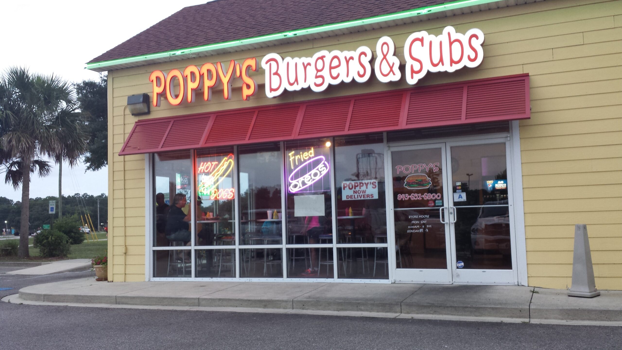 Poppy’s Burgers & Subs